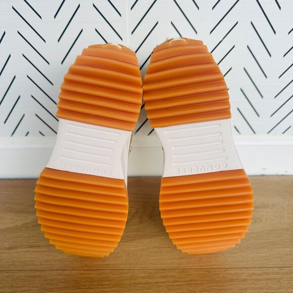 ⭐Converse Run Star Hike Hi Women Shoes Sz 7.5 Embroidered Stars Platform A12900C - Picture 11 of 14